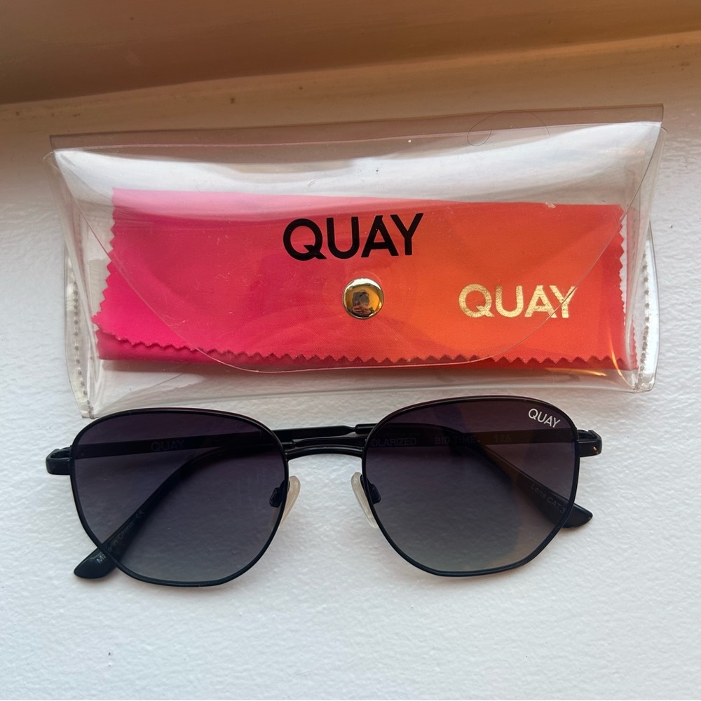 Quay Australia Polarized Sunglasses with Pink Case